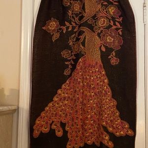 Exquisite peacock wrap